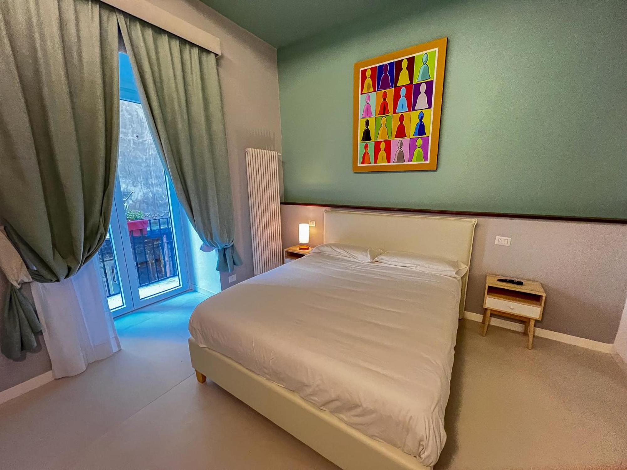 Bed & Breakfast Spaccanapoli 56 *